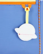 Mochila wander diseño espacial SKIP HOP - Image 2