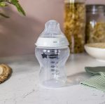Mamadera Tommee Tippee Natural Start de 260ml (+0m) - Image 4