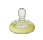 Pack x2 chupetes Tommee Tippee Like Breast Noche (0-6m), rosa y amarillo - Image 2