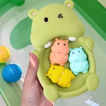 Hipopotamo de foma flotante con 3 bebés - Image 2
